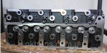 Головка блоку двигуна Komatsu 4D94LE № YM72990011100, 72990-011100 YM72990011100 фото