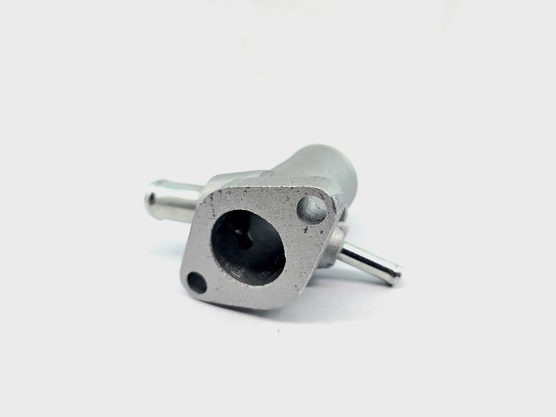 Патрубок системи охолодження двигуна TOYOTA 4Y № 16304-78150-71, 163047815071  16304-78150-71, 163047815071 фото
