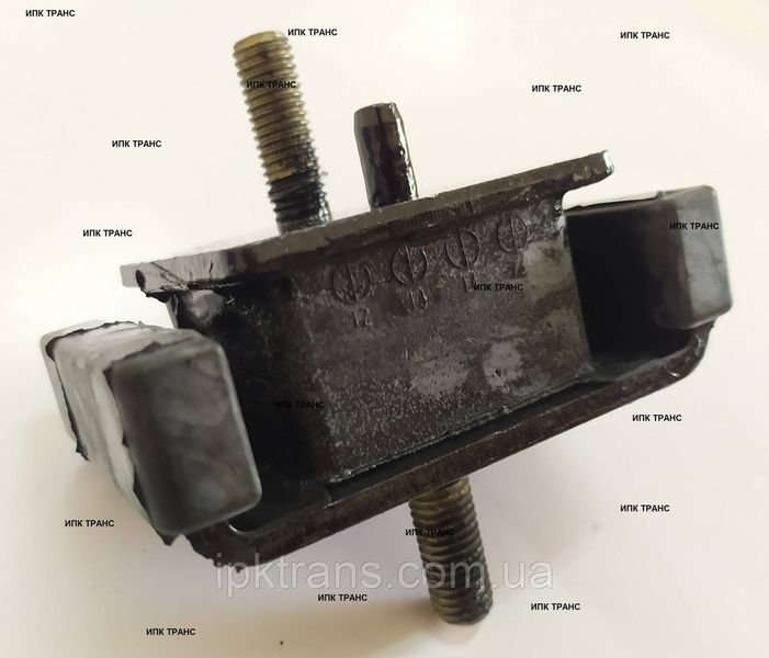 Подушка двигуна вилкового навантажувача KOMATSU FD30T-16 3EB0151130, 3EB-01-51130 3EB0151130 фото