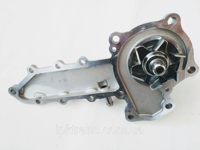 Насос водяной, помпа двигателя Kubota V2203, V2403 (16 отв) № 1G730-73030, 1G730-73032, 1G730-73033 1G730-73033 фото