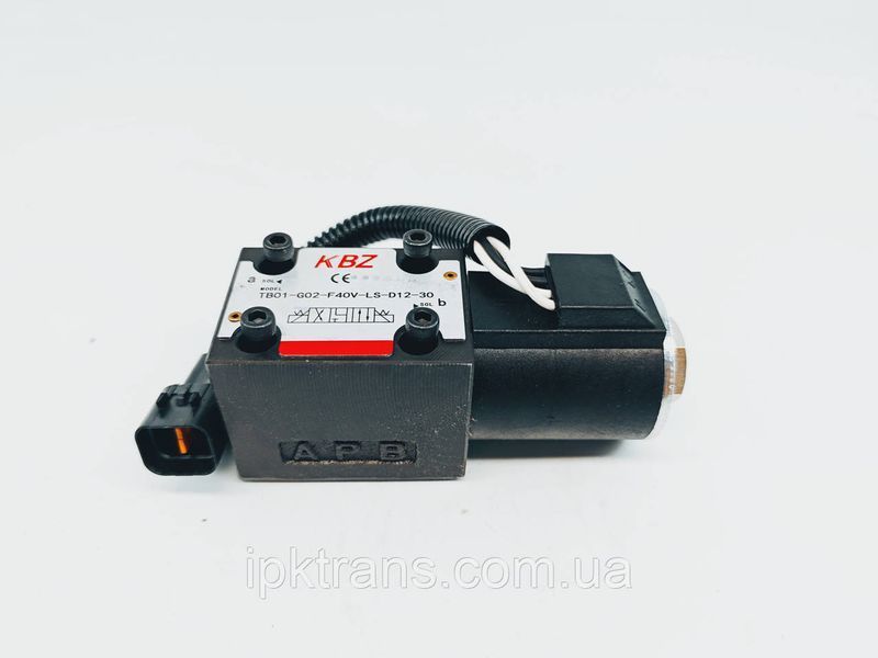 Клапан електромагнітний, соленоїд погрузчика TCM FD10-30, FG10-30 № 12N53-82551, 12N53-82552, 12N5382551, 12N5382552 9132810030 фото